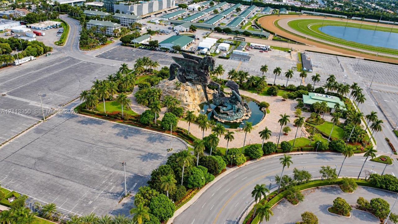 330 SE 2nd St , Unit 504F, Hallandale Beach, FL 33009 Photo