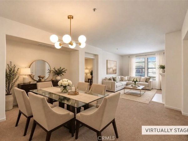 128 N Oak Knoll, Unit 206, Pasadena, CA 91101