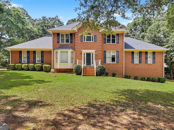 107 Big Oak Drive, Barnesville, GA 30204