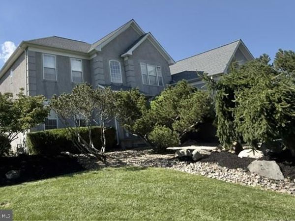 15 DOVER PLACE , SOUTHAMPTON, PA 18966