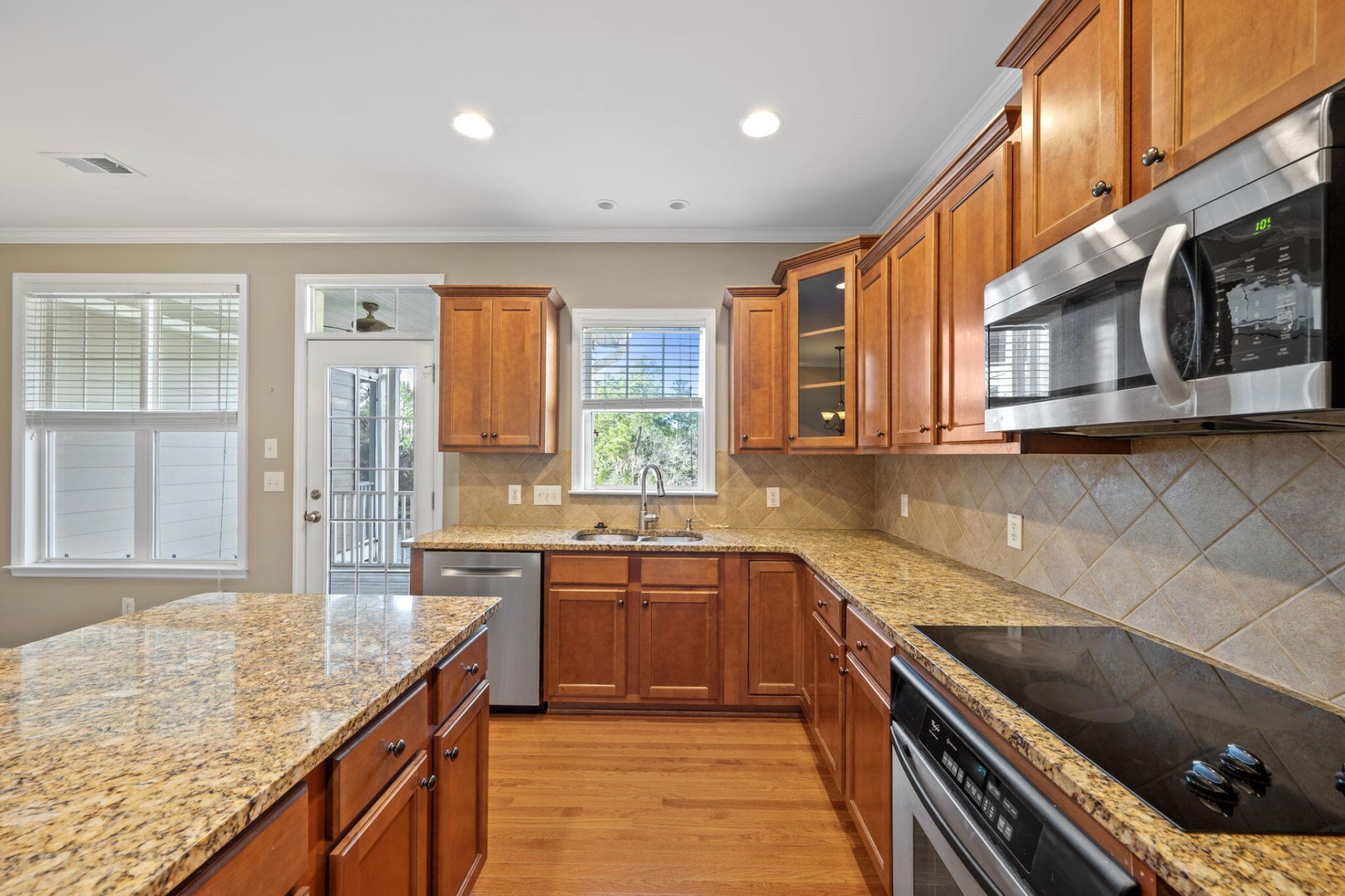 208 Fair Sailing Road Photo 18