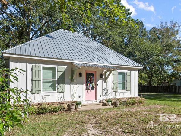 3138 N Holley Street, Loxley, AL 36551