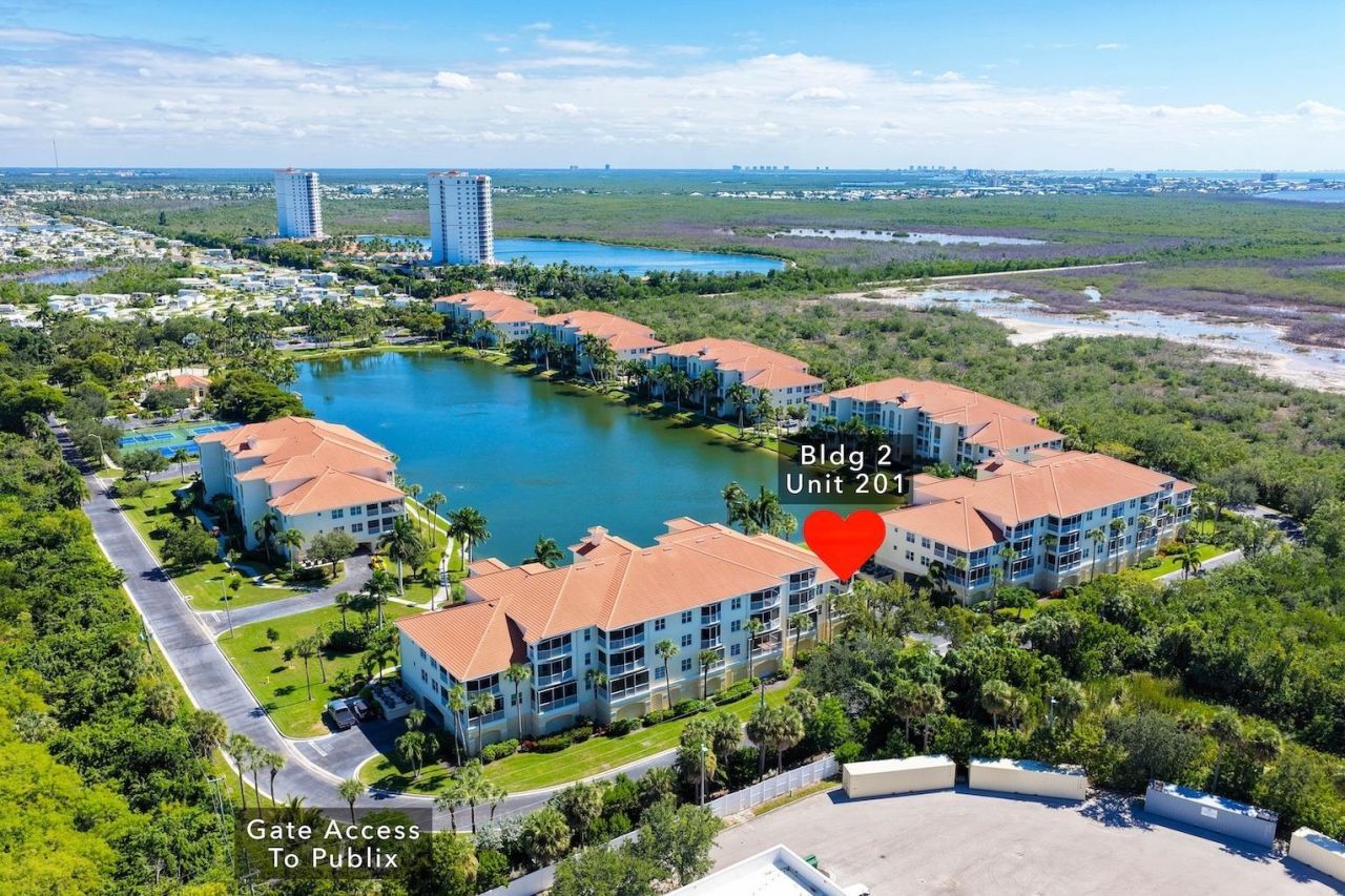 20021 Sanibel View Cir, Unit 201, Fort Myers, FL 33908 Photo