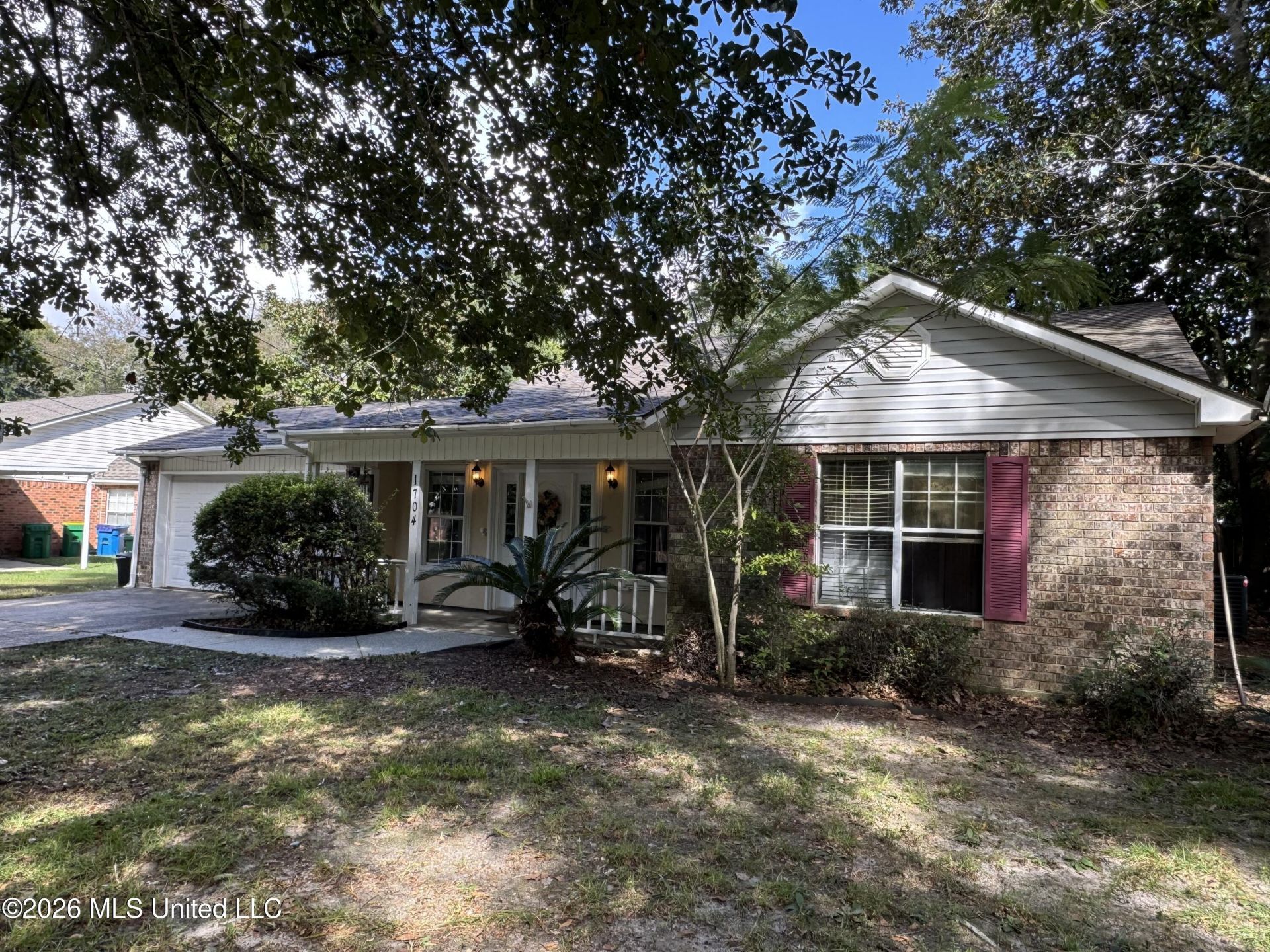 1704 Seagull Avenue, Ocean Springs, MS 39564 Main Photo