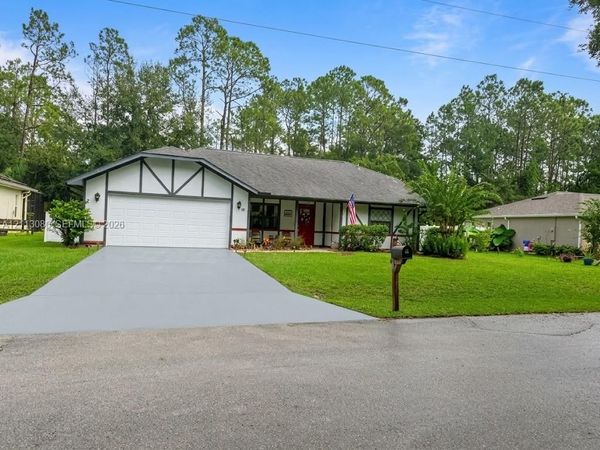 15 Wellshire Ln , Palm Coast, FL 32164