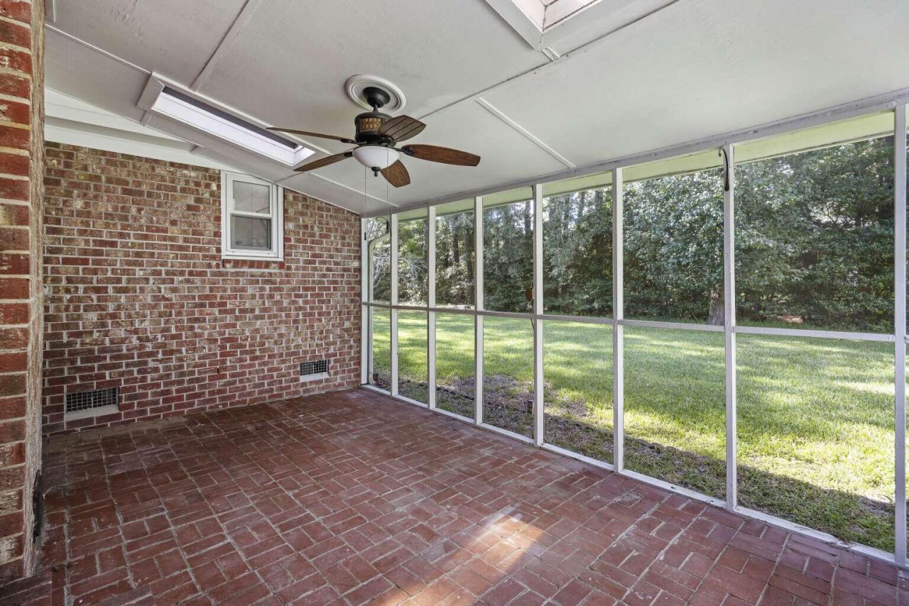 104 Blue Heron Drive Photo 22