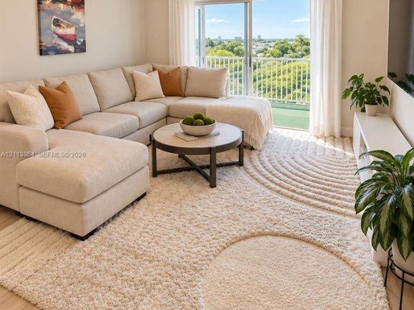 4200 Hillcrest Dr, Unit 717, Hollywood, FL 33021