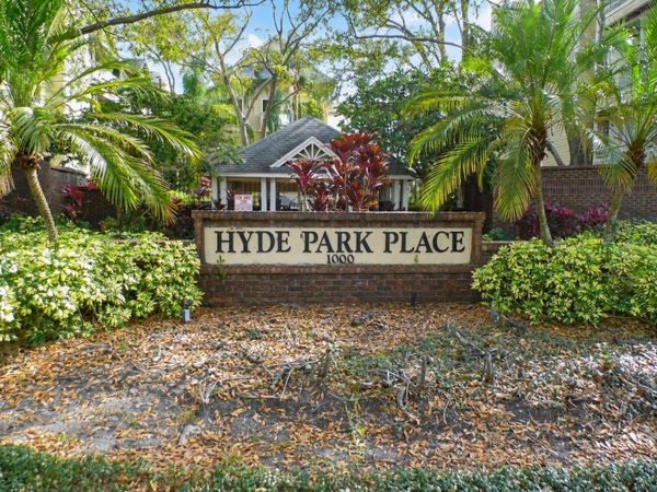 1000 W HORATIO STREET , Unit 132, TAMPA, FL 33606