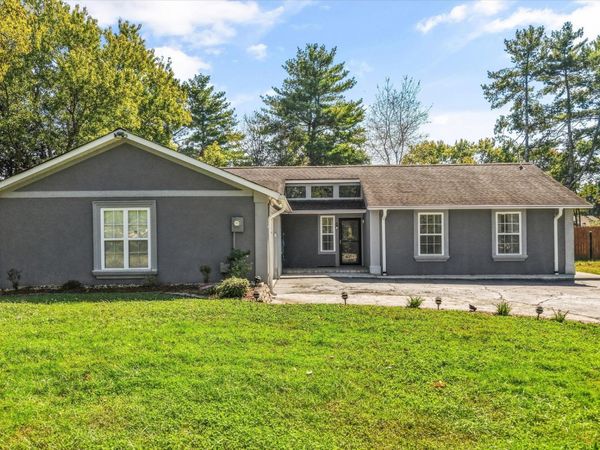 1625 El Prado Drive , Knoxville, TN 37922
