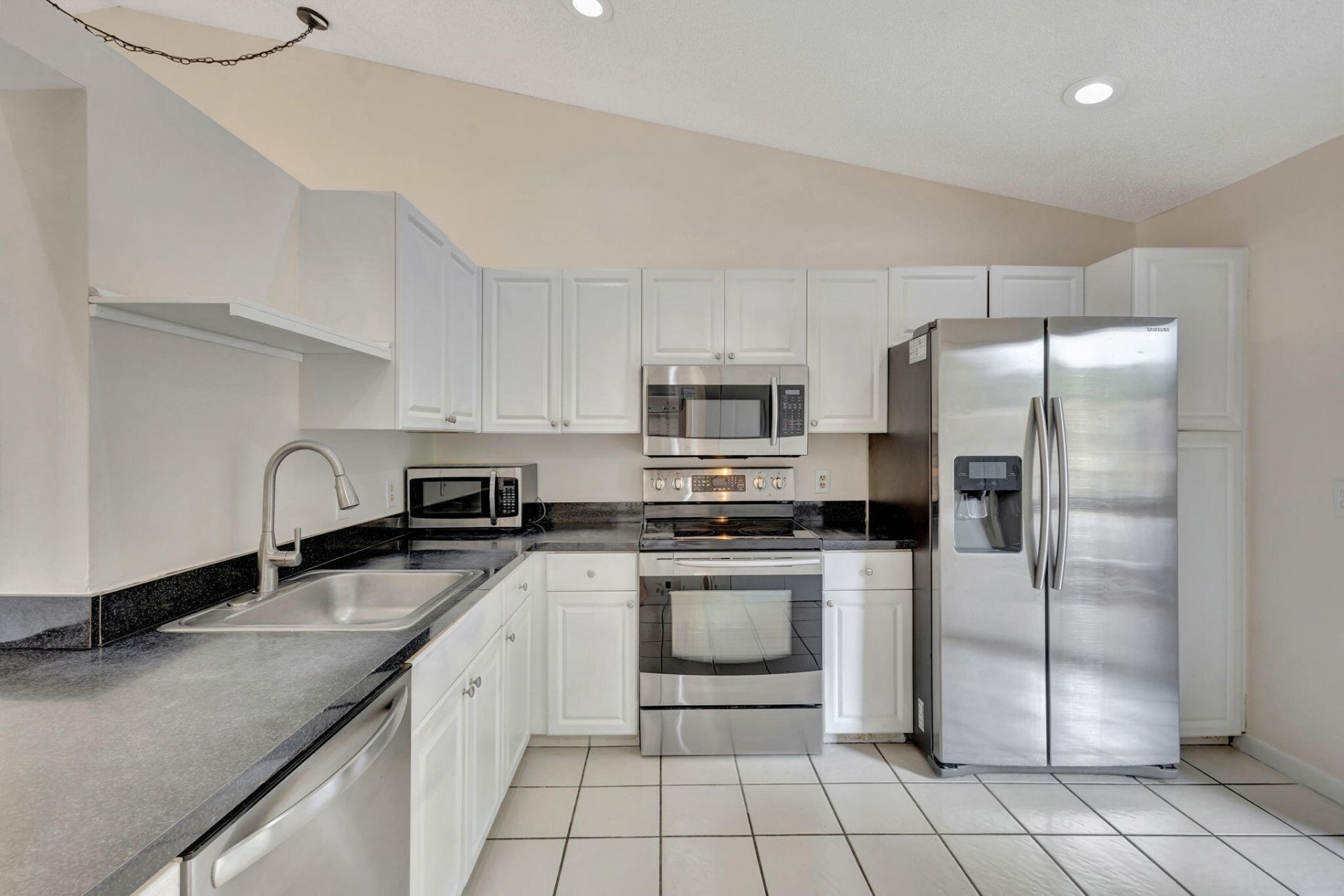 13145 Chadwick Court, Unit 16, Wellington, FL 33414 Photo
