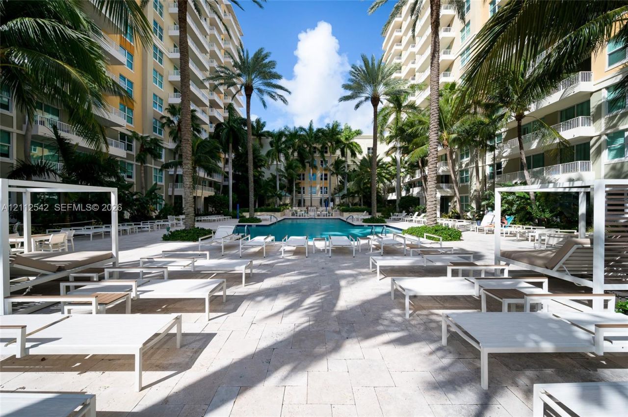 625 Casa Loma Blvd , Unit 1104, Boynton Beach, FL 33435 Photo
