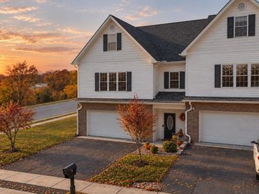 11 COLLINSWOOD WAY, STAUNTON, VA 24401