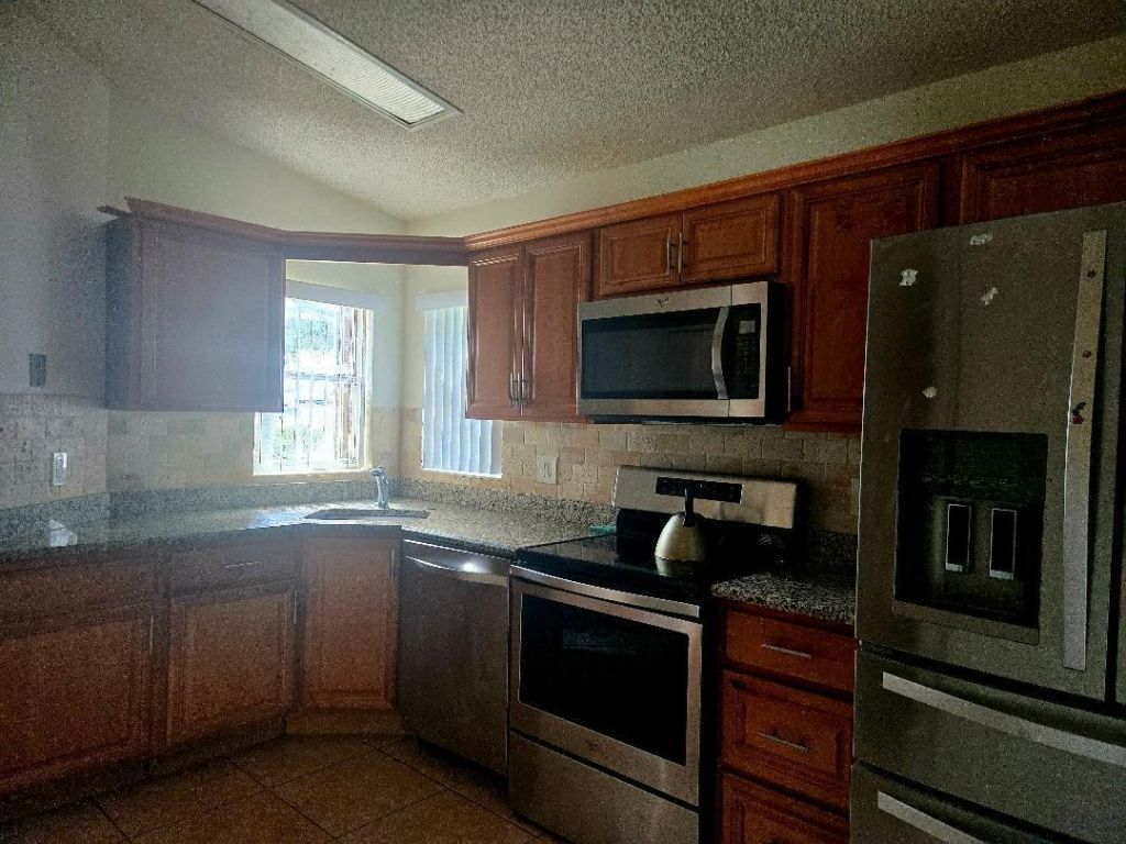 1213 Pine Sage Circle, West Palm Beach, FL 33409 Photo