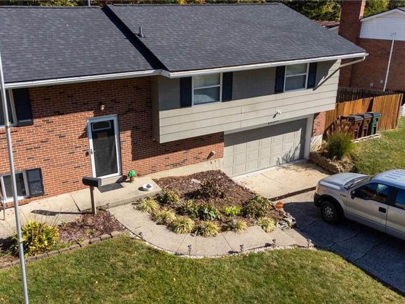 6414 Carnation Road, West Carrollton, OH 45449 Photo 2
