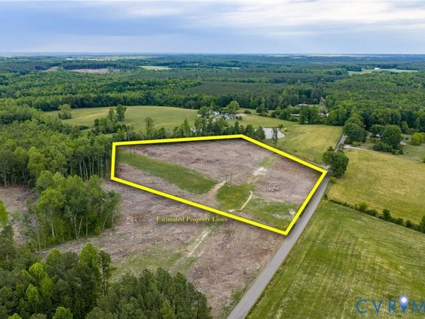 000 West Creek Road, Crewe, VA 23930