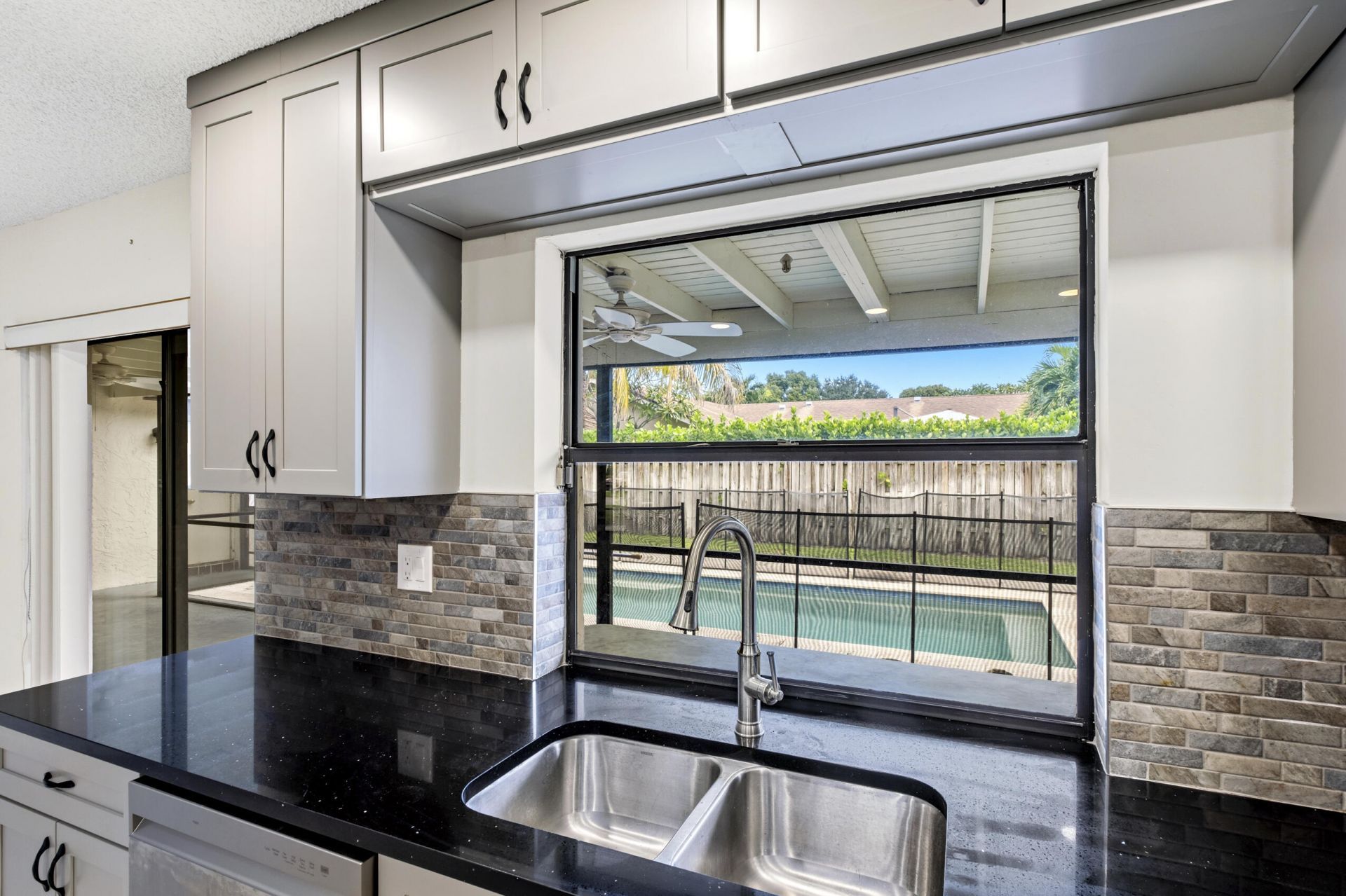 4937 Willow Drive, Boca Raton, FL 33487 Photo