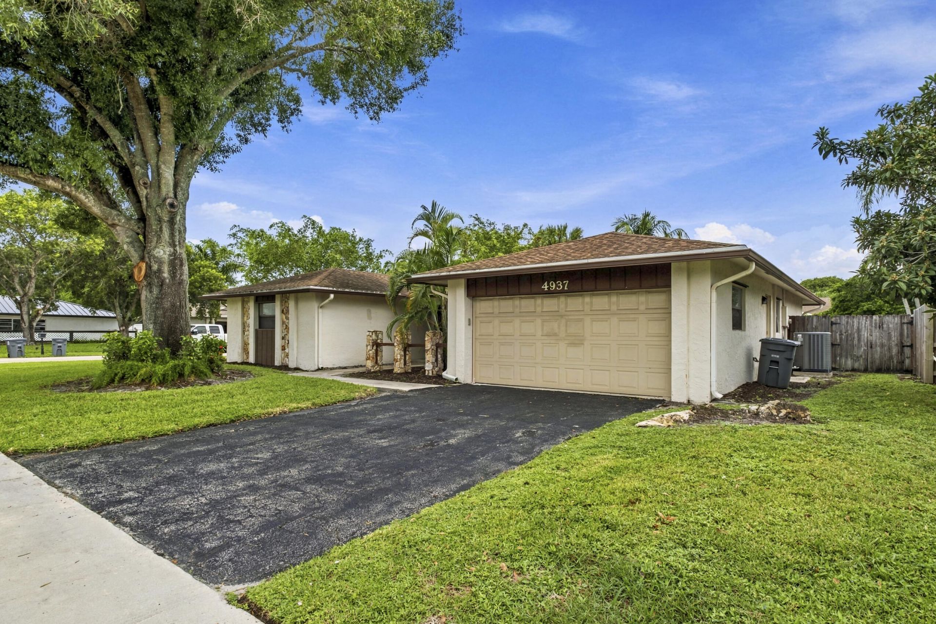 4937 Willow Drive, Boca Raton, FL 33487 Photo