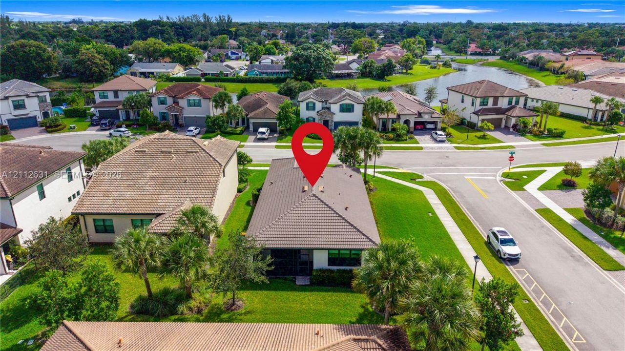 8257 NW 79th Ave, Tamarac, FL 33321 Photo