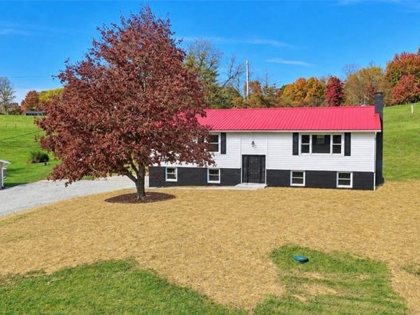 405 Walnut Hills Drive , Zanesville, OH 43701