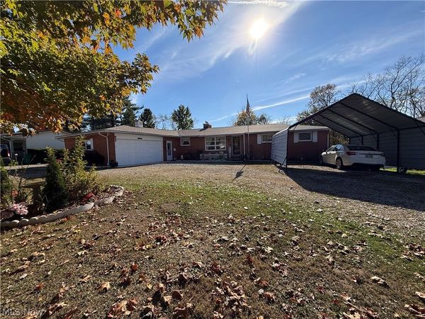 2074 Newark Road , Zanesville, OH 43701