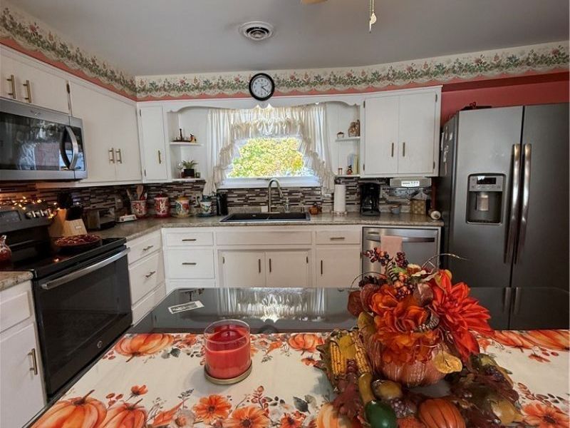 2074 Newark Road, Zanesville, OH 43701 Photo 3