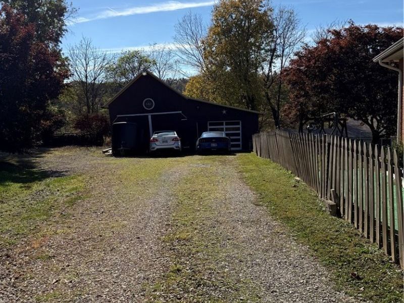 2074 Newark Road, Zanesville, OH 43701 Photo 33