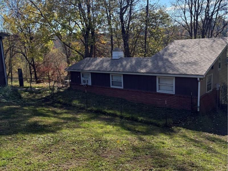 2074 Newark Road, Zanesville, OH 43701 Photo 34