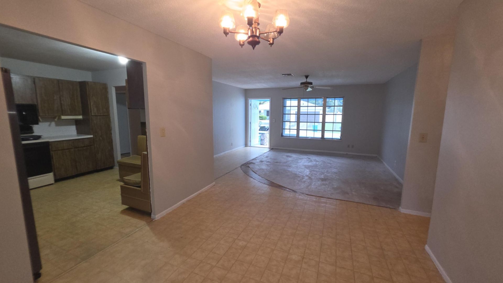 1033 SW 25th Place, Boynton Beach, FL 33426 Photo