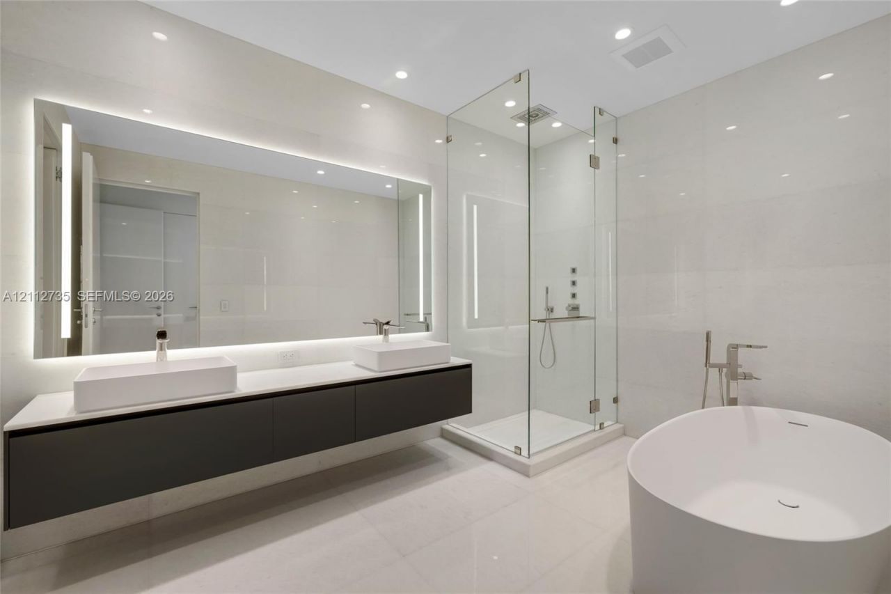 5 Grove Isle Drive , Unit S203, Coconut Grove, FL 33133 Photo
