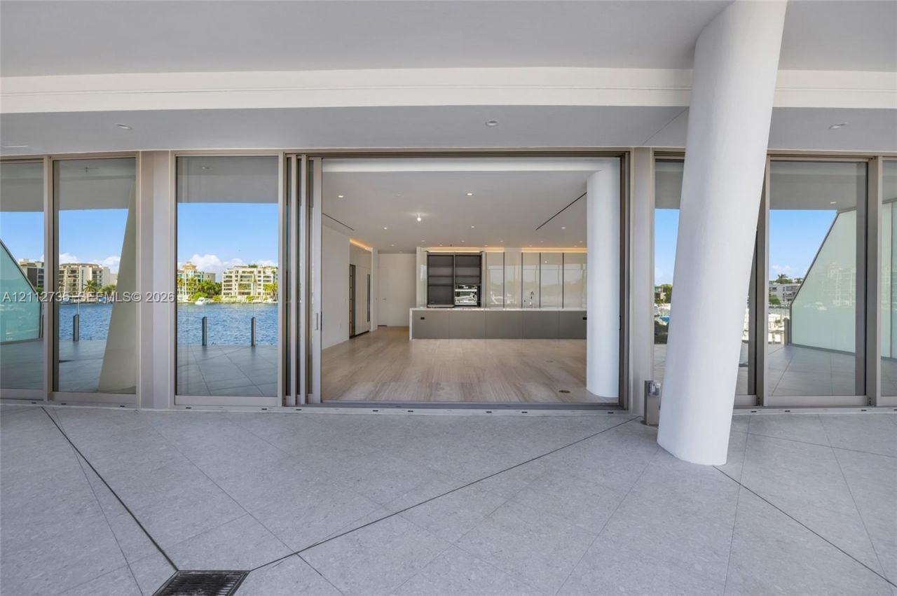 5 Grove Isle Drive , Unit S203, Coconut Grove, FL 33133 Photo