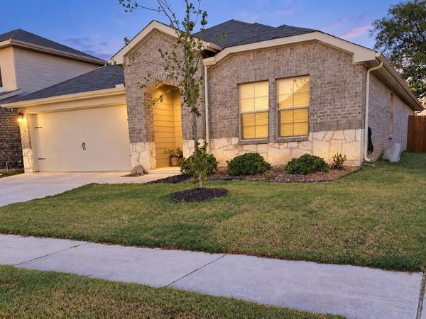 5206 Totem Trail , Denton, TX 76207