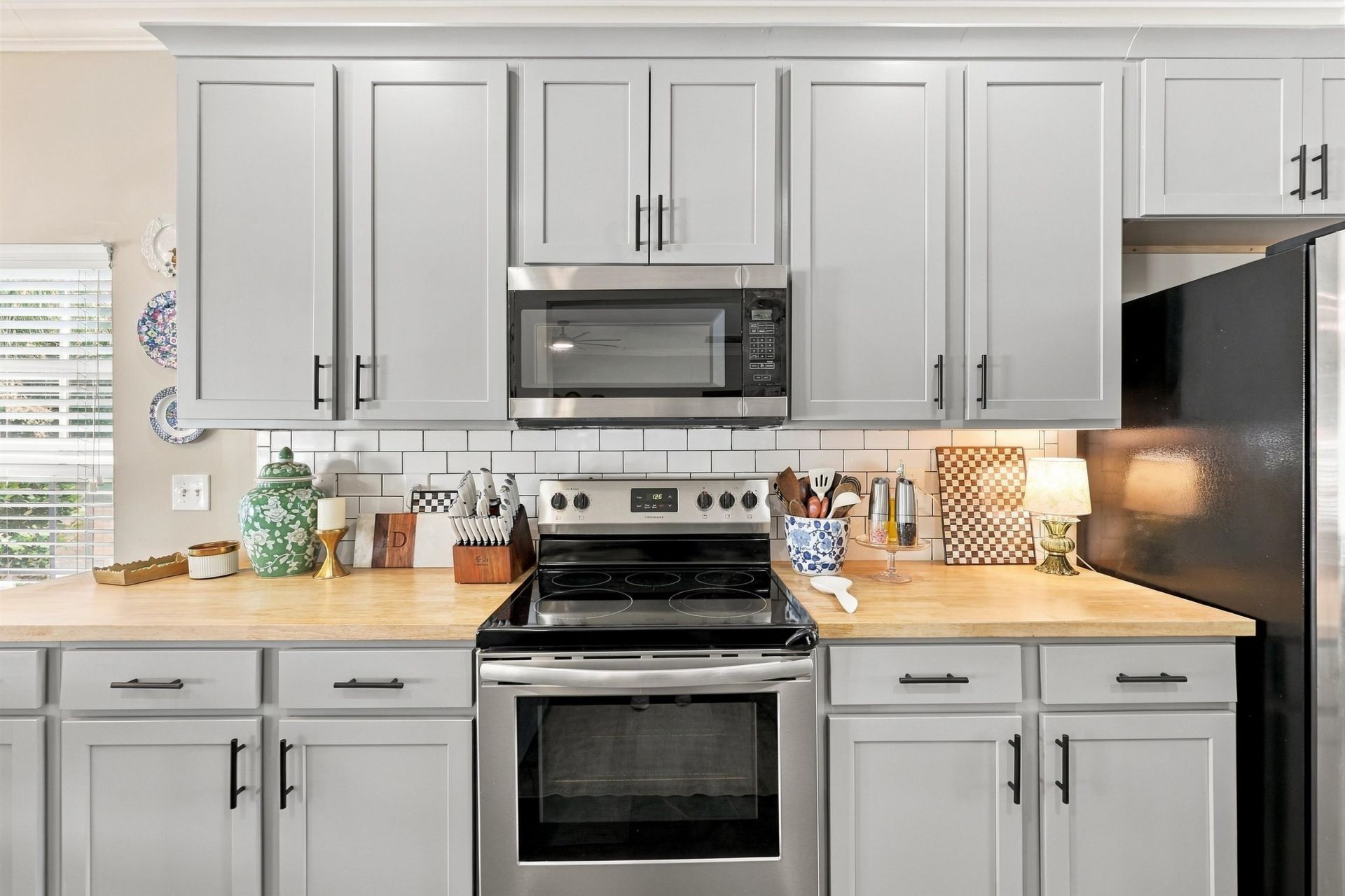 1388 Brighton Ave.  Photo 10