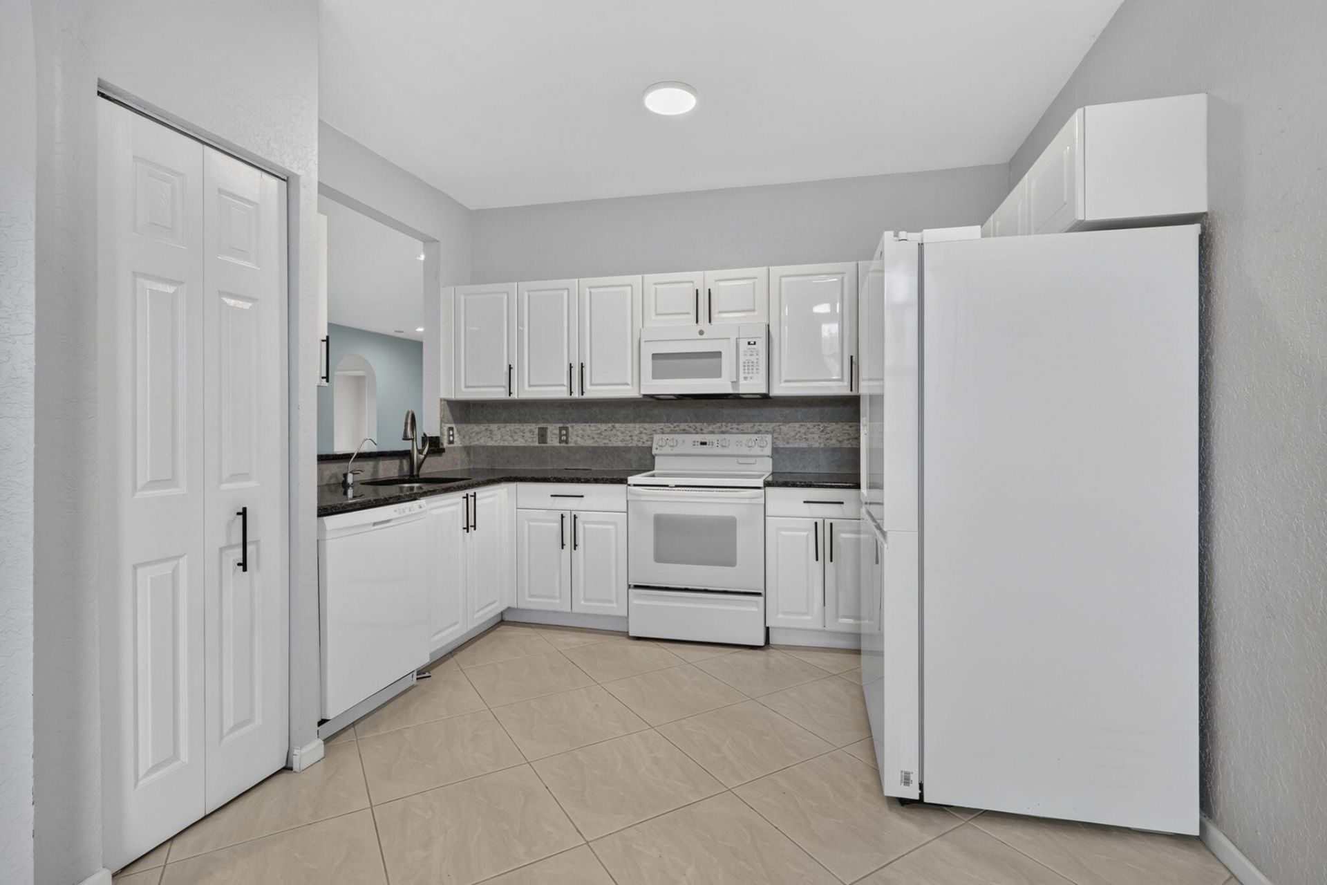 7886 Laina Lane, Unit Apt 1, Boynton Beach, FL 33437 Photo