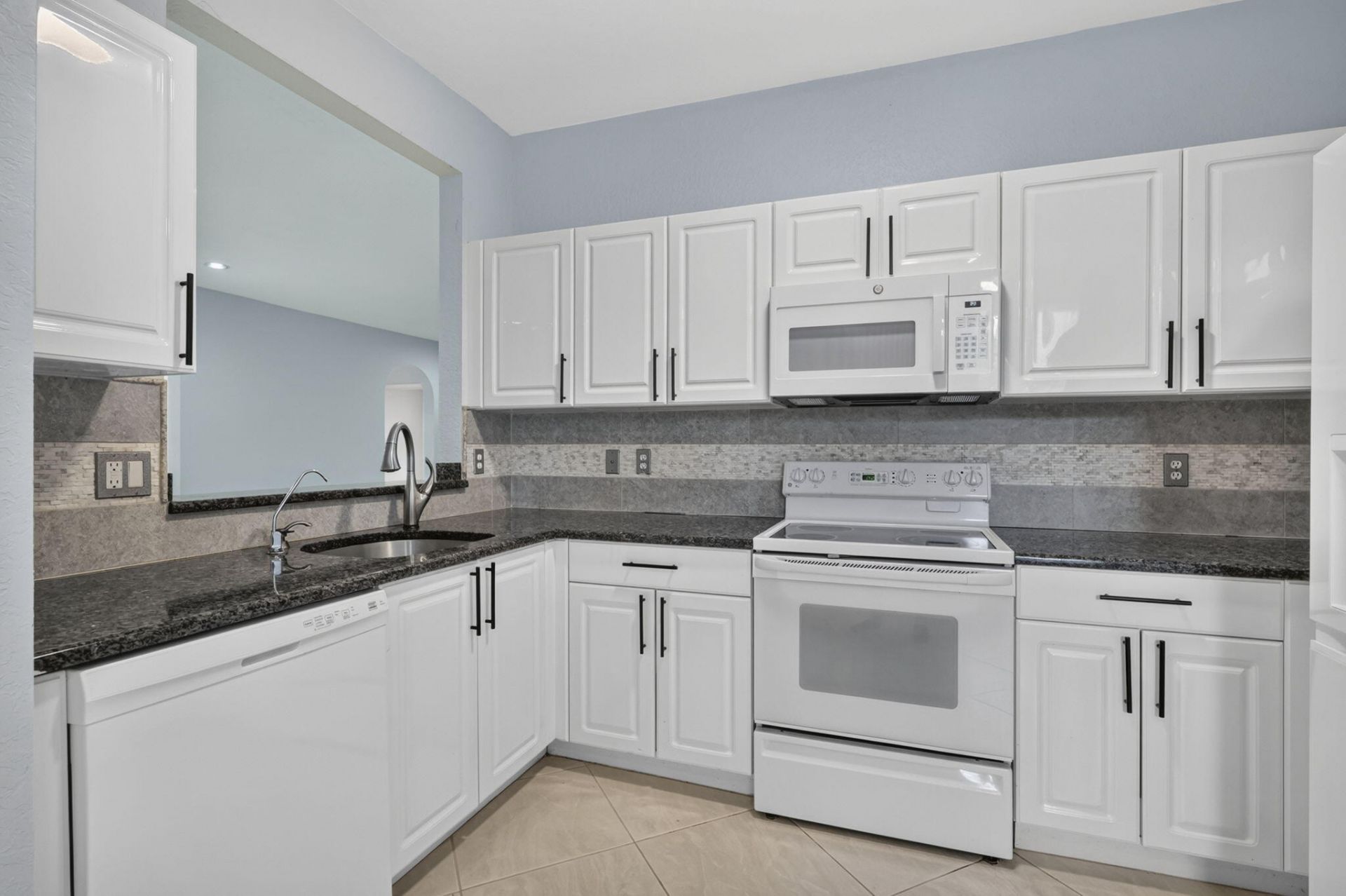 7886 Laina Lane, Unit Apt 1, Boynton Beach, FL 33437 Photo