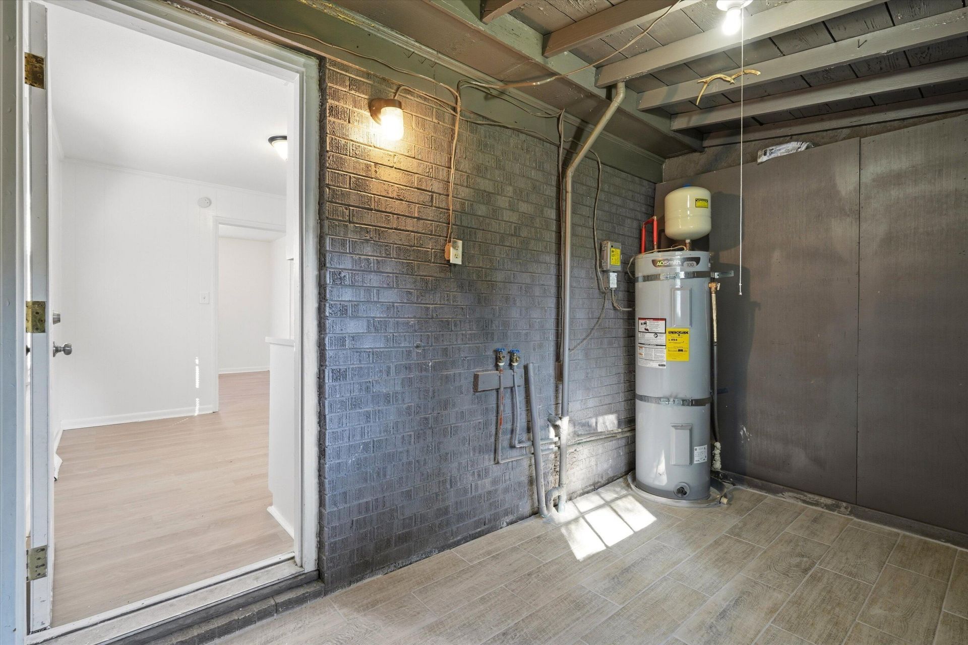 304 Mary Scott Drive Photo 14