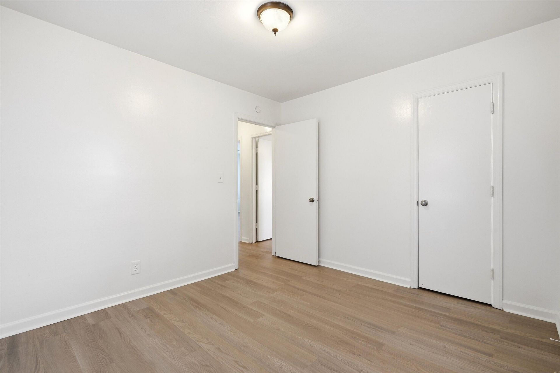 304 Mary Scott Drive Photo 18