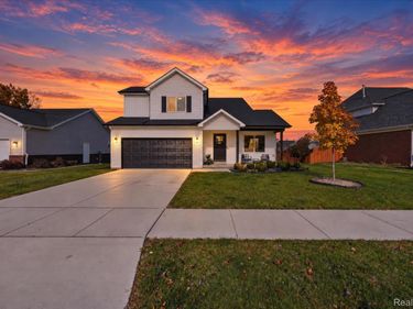 55 Old Carriage Lane , Lapeer, Mi 48446