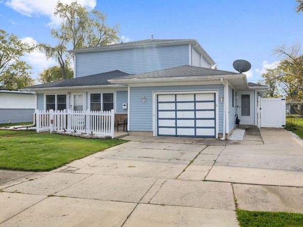 281 Green Street , Park Forest, IL 60466