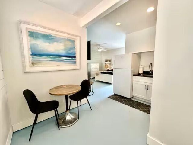 310 Granada Street, Unit B, Fort Pierce, FL 34949 Photo