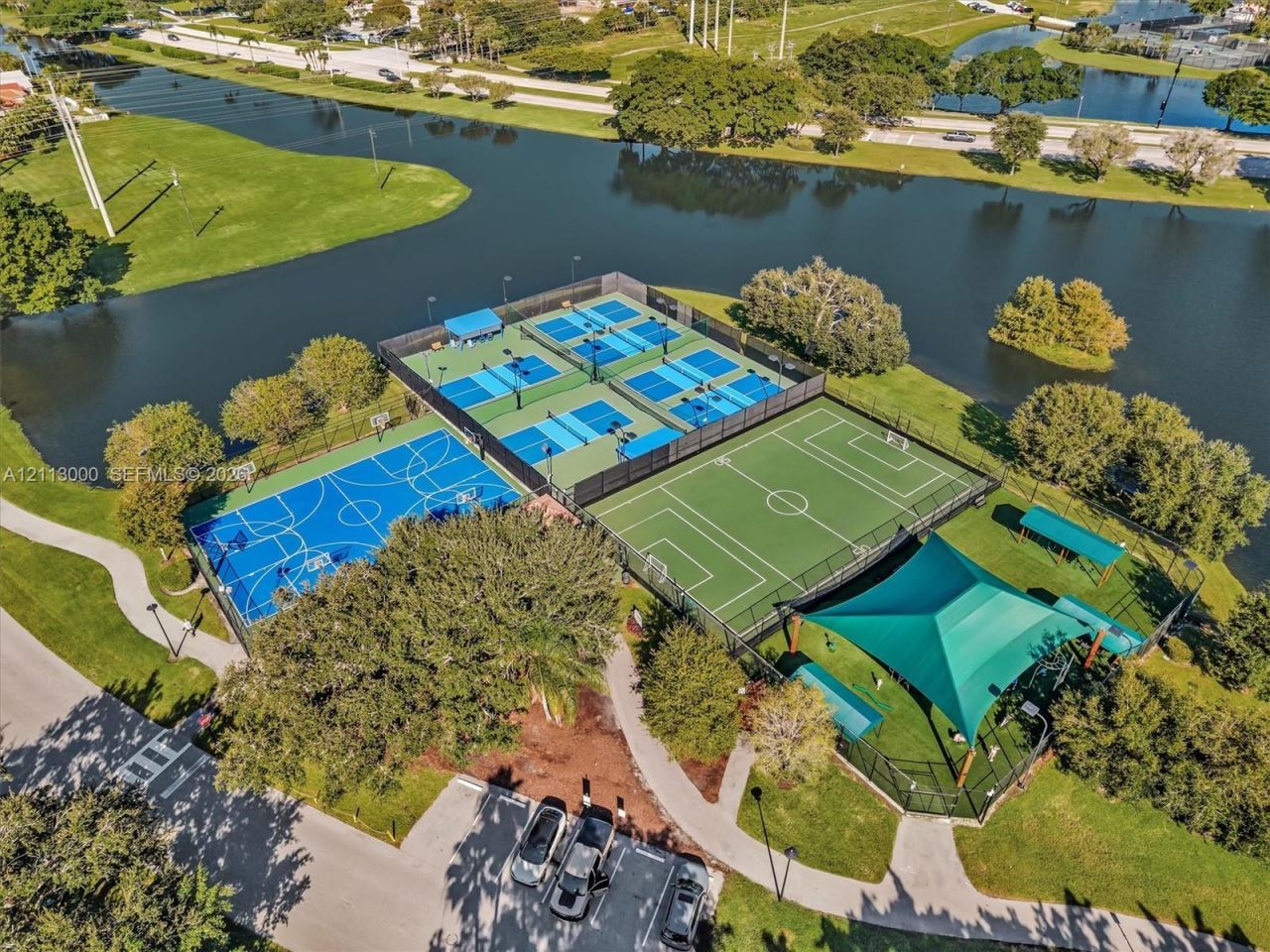 10860 La Salinas Cir, Boca Raton, FL 33428 Photo