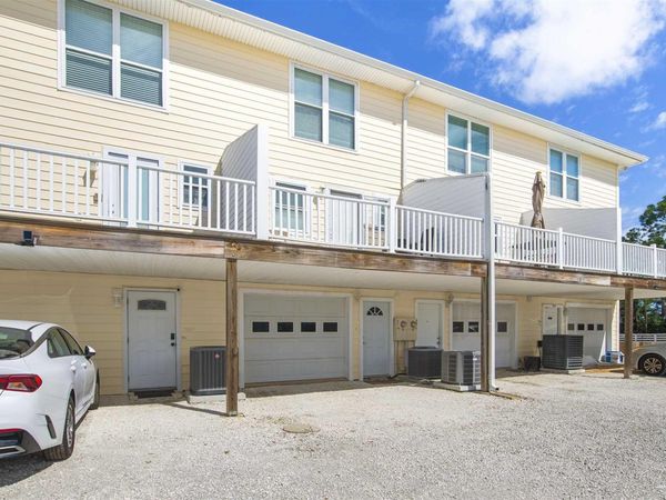 13948 River Rd, Unit A2, Pensacola, FL 32507