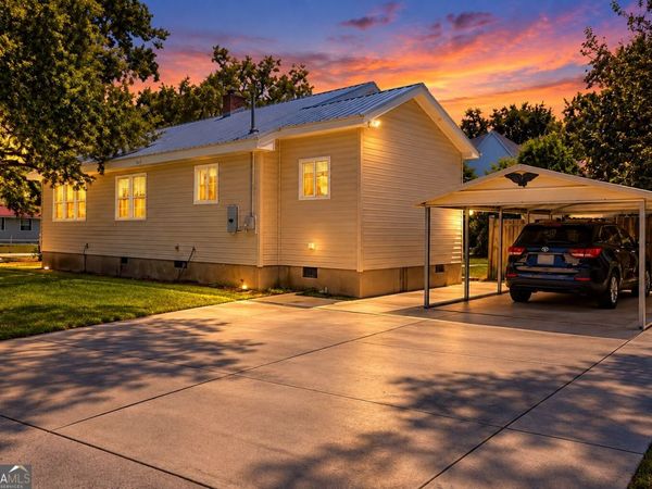 1327 Lee Street, Brunswick, GA 31520