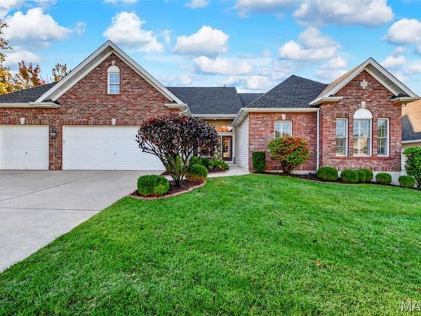 600 Sterling Terrace Drive , St Charles, MO 63301