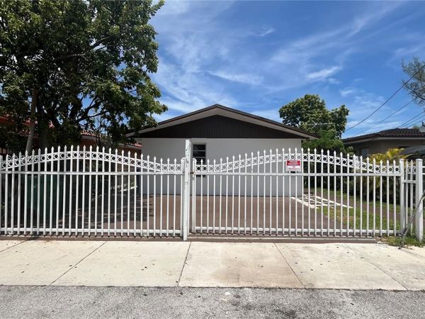 2931 NW 22nd Ct , Unit A, Miami, FL 33142