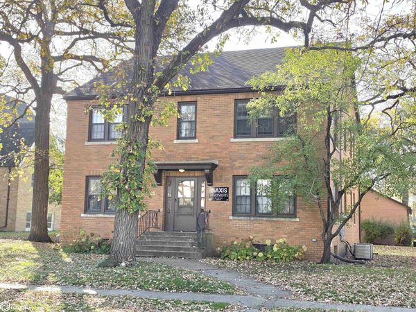 321 East State St, Mason City, IA 50401