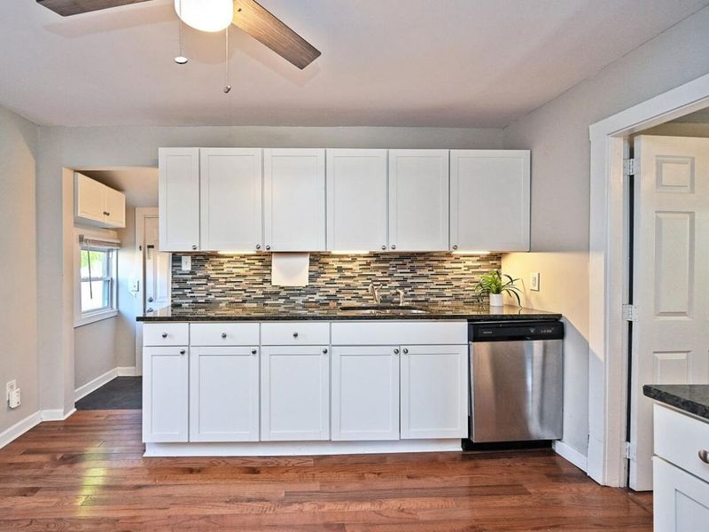 449 Palace Avenue, Elsmere, KY 41018 Photo 9