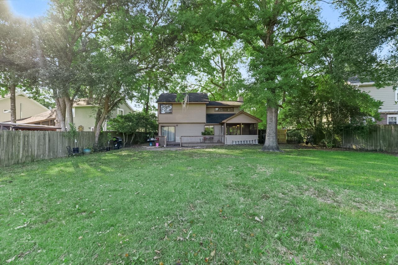 301 Anadale Court Photo 26