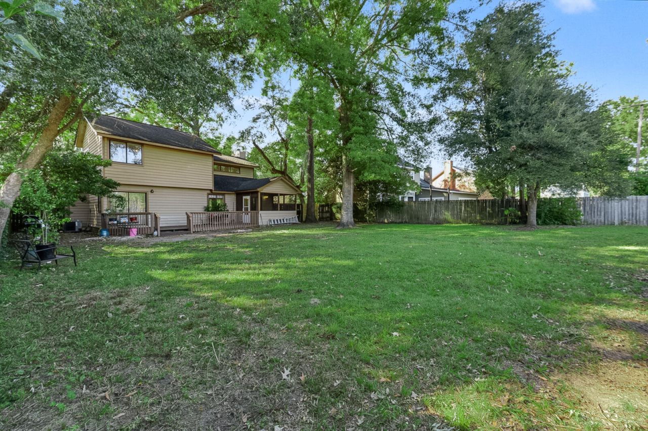 301 Anadale Court Photo 28