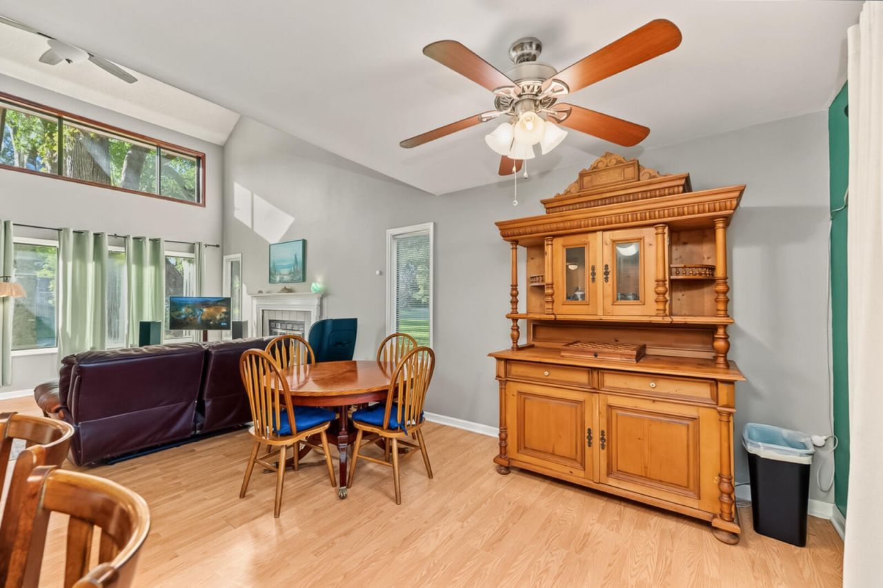 301 Anadale Court Photo 7