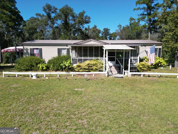 5701 Raybon Road, Hoboken, GA 31542